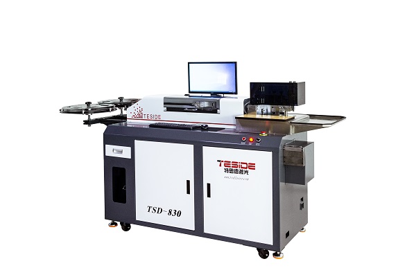 &iquest;Qu&eacute; es una m&aacute;quina dobladora de cuchillas autom&aacute;tica?